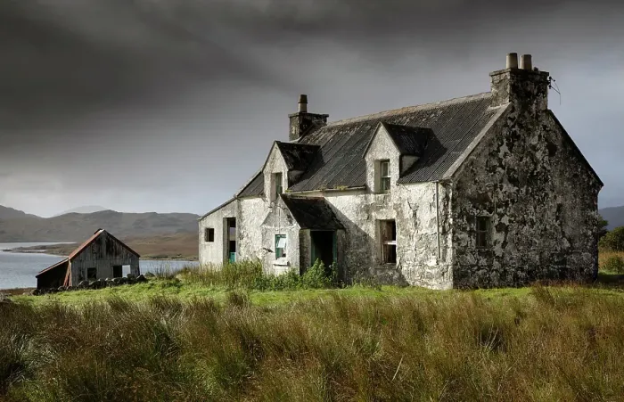 Framed Print : Abandoned croft, Isle of Lewis, Outer Hebrides, Scotland
