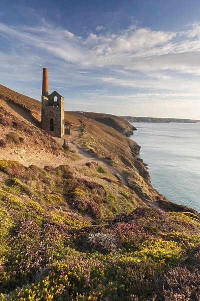 The abandoned Wheal Coates engine house on the Cornish cliffs near St Agnes, Cornwall
