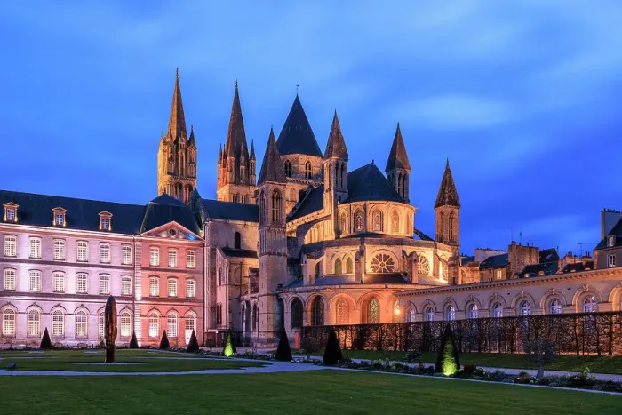Framed Print : Abbaye aux Hommes and Mairie de Caen, Caen, Normandy, France