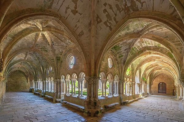 Abbey Sainte-Marie de Fontfroide near Narbonne, Aude, Languedoc-Roussillon, Occitanie, France
