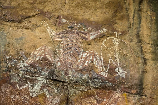 Aboriginal rock art depicting the spirits Namarndjolg (main figure)