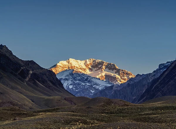 Aconcagua Mountain, sunrise, Aconcagua Provincial Park, Central Andes, Mendoza Province