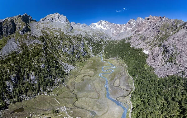 Aerial panoramic of Monte Disgrazia and Corni Bruciati, Preda Rossa, Valmasino, Valtellina