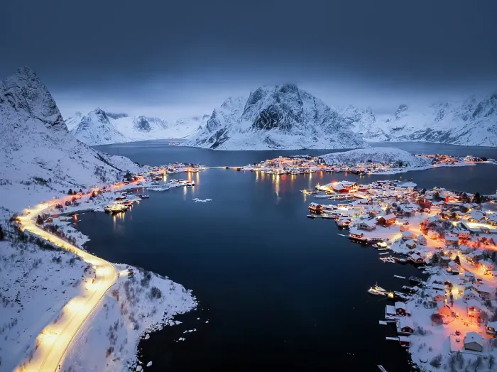 Framed Print : Aerial view of the fisherman's vilalge of Reine, Lofoten islands, Norway
