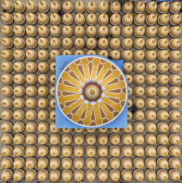 Framed Print : Aerial view of the geometric pattern from 201 Gombuj Masjid islamic mosque along Jhinai Framed Print : Aerial view of the geometric pattern from 201 Gombuj Masjid islamic mosque along Jhinai