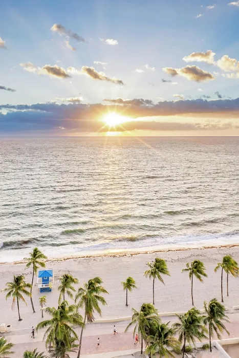 Framed Print : Aerial view over Hollywood Beach, Miami, Florida, USA Framed Print : Aerial view over Hollywood Beach, Miami, Florida, USA