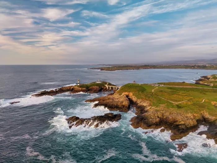 Framed Print : Aerial View over Isla Plancha Lighthouse, Ribadeo, Galicia, Northern Spain Framed Print : Aerial View over Isla Plancha Lighthouse, Ribadeo, Galicia, Northern Spain