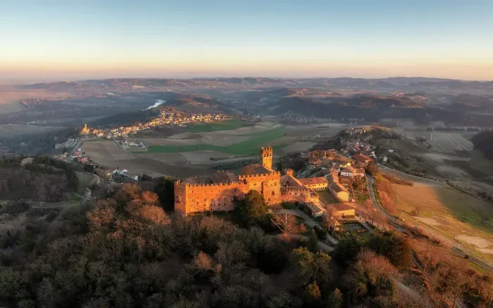 Framed Print : Aerial view of the medieval town of Camino Monferrato and its castle. Camino, Monferrato wine region, MOnferrato, Piedmont, Italy Framed Print : Aerial view of the medieval town of Camino Monferrato and its castle. Camino, Monferrato wine region, MOnferrato, Piedmont, Italy