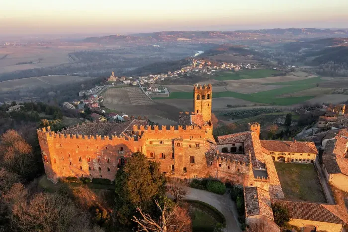 Framed Print : Aerial view of the medieval town of Camino Monferrato and its castle. Camino, Monferrato wine region, MOnferrato, Piedmont, Italy Framed Print : Aerial view of the medieval town of Camino Monferrato and its castle. Camino, Monferrato wine region, MOnferrato, Piedmont, Italy