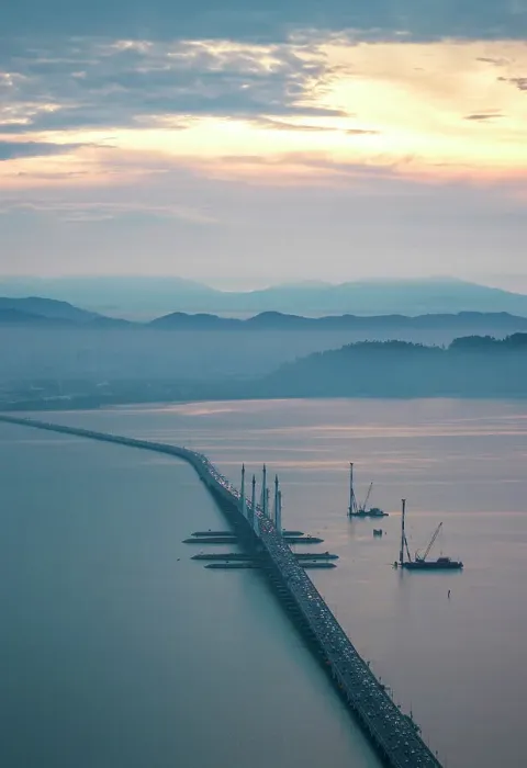 Framed Print : Aerial view of Penang Bridge at dawn, Gelugor, Pulau Pinang, Penang, Malaysia, Asia Framed Print : Aerial view of Penang Bridge at dawn, Gelugor, Pulau Pinang, Penang, Malaysia, Asia