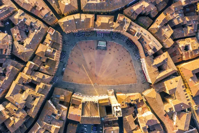 Framed Print : Aerial view of Piazza Del Campo and Siena old town. Siena, Tuscany, Italy, Europe Framed Print : Aerial view of Piazza Del Campo and Siena old town. Siena, Tuscany, Italy, Europe