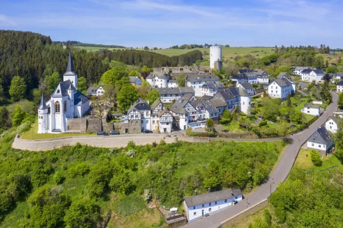 Framed Print : Aerial view on Reifferscheid castle, Eifel, North Rhine-Westphalia, Germany Framed Print : Aerial view on Reifferscheid castle, Eifel, North Rhine-Westphalia, Germany