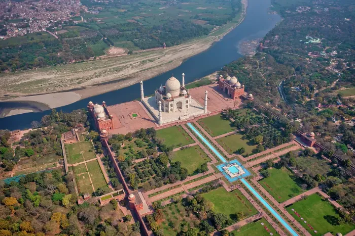 Framed Print : Aerial view of the Taj Mahal along Yamuna river, Agra, Uttar Pradesh, India Framed Print : Aerial view of the Taj Mahal along Yamuna river, Agra, Uttar Pradesh, India