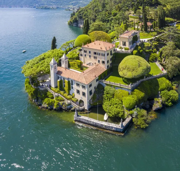 Framed Print : Aerial view of the Villa del Balbianello, on the Lavedo peninsula. Lenno, Tremezzina Framed Print : Aerial view of the Villa del Balbianello, on the Lavedo peninsula. Lenno, Tremezzina