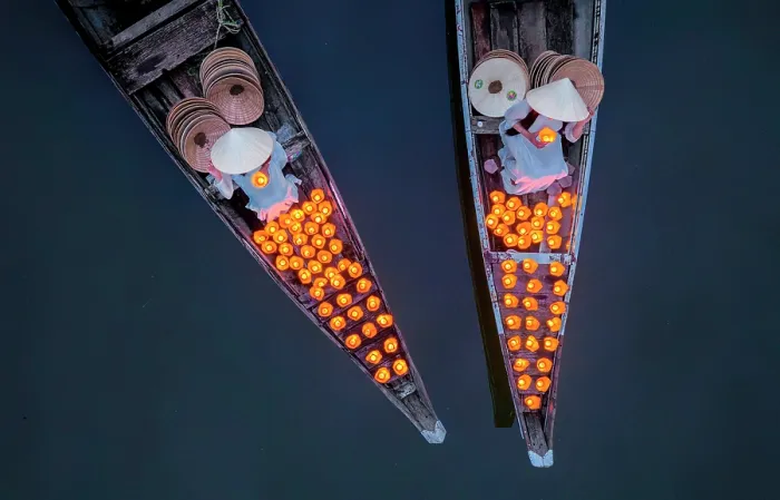 Framed Print : Aerial view of women laying floating lanterns on the Perfume River at dusk, Hue, Central Vietnam, Asia Framed Print : Aerial view of women laying floating lanterns on the Perfume River at dusk, Hue, Central Vietnam, Asia