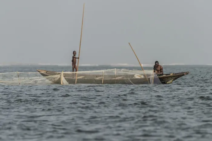 Framed Print : Africa, Benin, Lake Nokoua. Fishermen from Ganvie village Framed Print : Africa, Benin, Lake Nokoua. Fishermen from Ganvie village