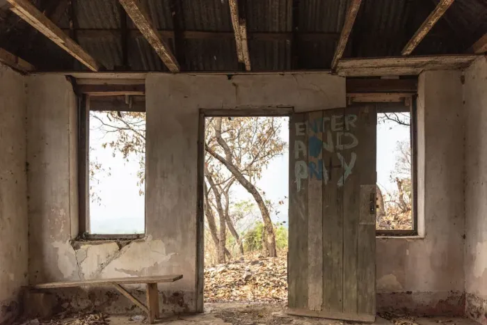 Framed Print : Africa, Ghana, Volta Region. Abandoned colonial house Framed Print : Africa, Ghana, Volta Region. Abandoned colonial house