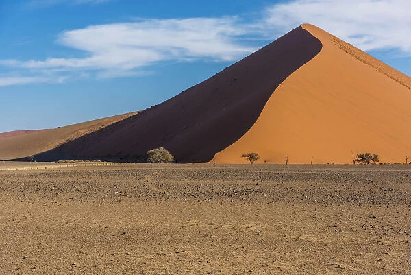 Africa, Namibia. Dune at Sossusvlei in the Namib desert