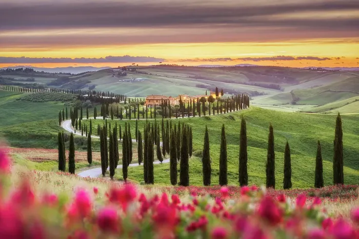 Framed Print : Agritourismo Baccoleno, Asciano, Le Crete Senesi, Provincia di Siena, Tuscany, Italy