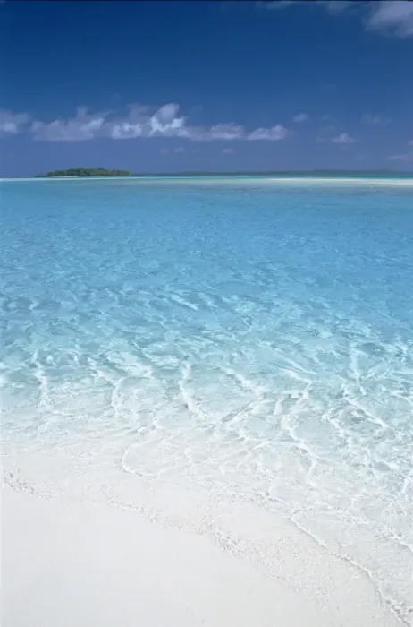 Framed Print : Aitutaki Lagoon, Aitutaki, Polynesia / South Pacific, Cook Islands Framed Print : Aitutaki Lagoon, Aitutaki, Polynesia / South Pacific, Cook Islands