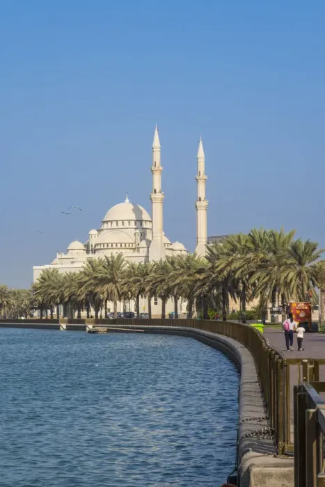 Framed Print : Al Noor Mosque, Sharjah, United Arab Emirates