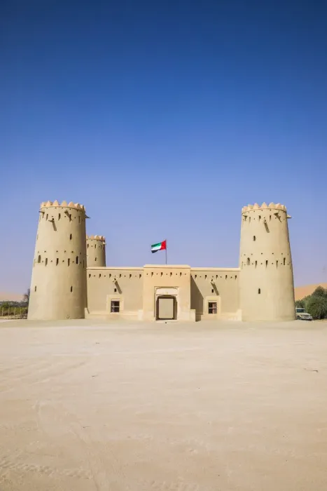 Framed Print : Al Yabbana fort, Liwa Oasis, Empty Quarter (Rub Al Khali), Abu Dhabi, United Arab Framed Print : Al Yabbana fort, Liwa Oasis, Empty Quarter (Rub Al Khali), Abu Dhabi, United Arab