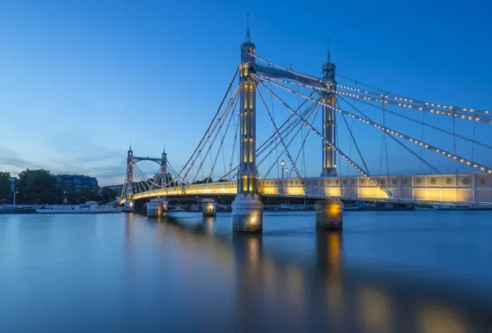 Framed Print : Albert Bridge, River Thames, London, England, UK Framed Print : Albert Bridge, River Thames, London, England, UK