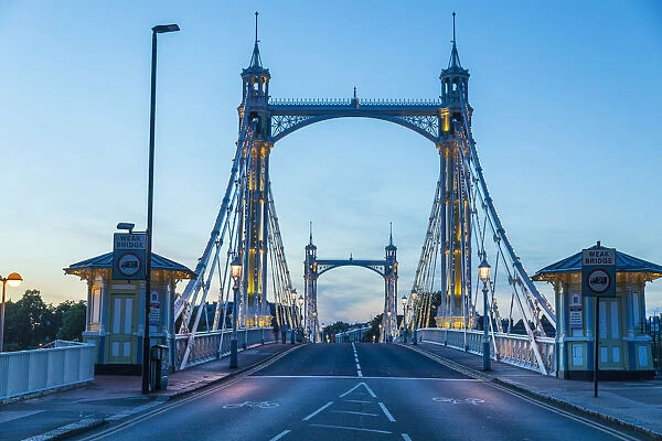 Albert Bridge, River Thames, London, England, UK