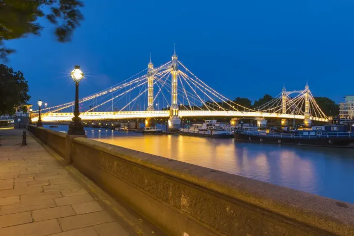 Framed Print : Albert Bridge, River Thames, London, England, UK