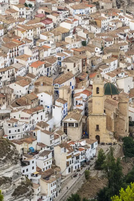 Framed Print : Alcala del Jucar, Castilla-La Mancha, Spain