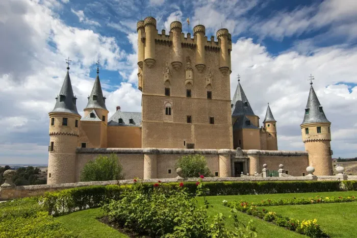 Framed Print : Alcazar, Segovia, Castile and Leon, Spain Framed Print : Alcazar, Segovia, Castile and Leon, Spain