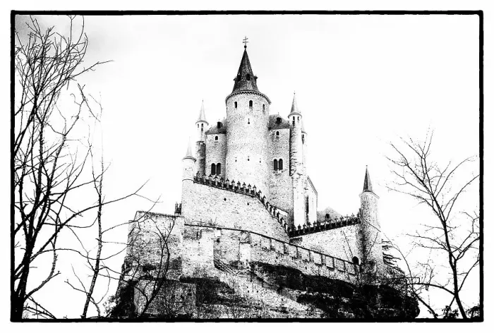 Framed Print : The Alcazar of Segovia (Segovia Fortress), a medieval castle in the city of Segovia, Castile and Leon, Spain Framed Print : The Alcazar of Segovia (Segovia Fortress), a medieval castle in the city of Segovia, Castile and Leon, Spain