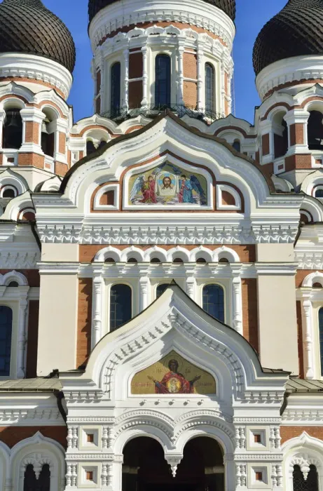 Framed Print : Alexander Nevsky Cathedral, dating back to the 19th century, in Toompea Hill Framed Print : Alexander Nevsky Cathedral, dating back to the 19th century, in Toompea Hill