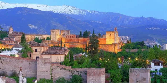 Framed Print : Alhambra and mountains of Sierra Nevada, Granada, Andalusia, Spain Framed Print : Alhambra and mountains of Sierra Nevada, Granada, Andalusia, Spain