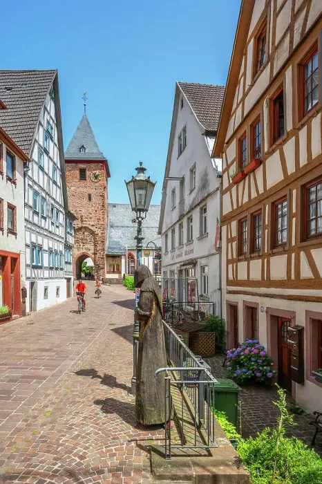 Framed Print : Alley at Hirschhorn (Neckar), Neckar, Hesse, Germany Framed Print : Alley at Hirschhorn (Neckar), Neckar, Hesse, Germany