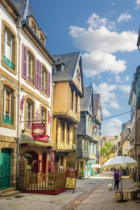 Framed Print : Alley in the old town of Morlaix, Finistere, Brittany, France Framed Print : Alley in the old town of Morlaix, Finistere, Brittany, France