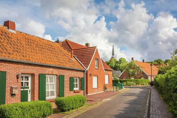 Framed Print : Alley in the village of Rysum, Krummhoern, East Frisia, Lower Saxony, Germany