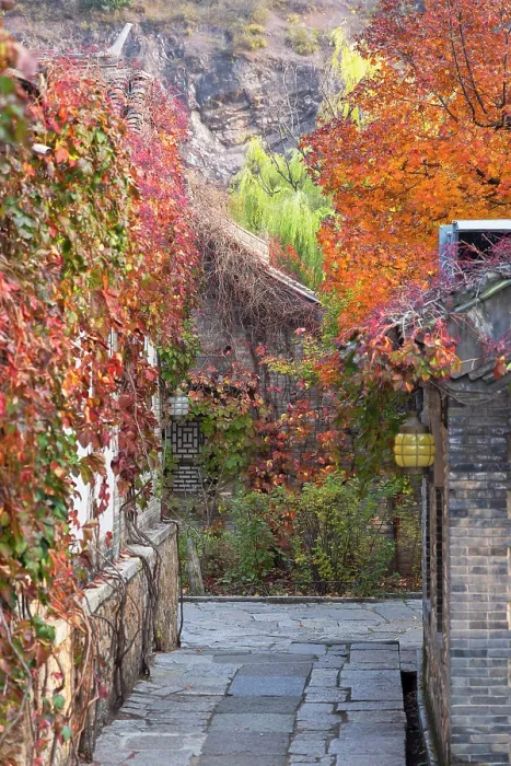 Framed Print : Alleyway in Gubei Water Town, Simatai, Beijing, China