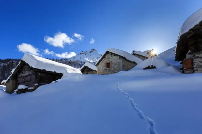 Framed Print : Alpine village of Lendine in winter, Olmo, valle Spluga, province of sondrio, lombardy Framed Print : Alpine village of Lendine in winter, Olmo, valle Spluga, province of sondrio, lombardy