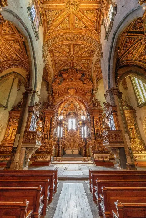 Framed Print : The Altar of the Church of St. Francis, Porto, Portugal, Southern Europe