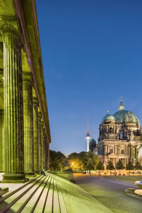 Framed Print : Altes Museum and Berlin Dom, Berlin, Germany Framed Print : Altes Museum and Berlin Dom, Berlin, Germany