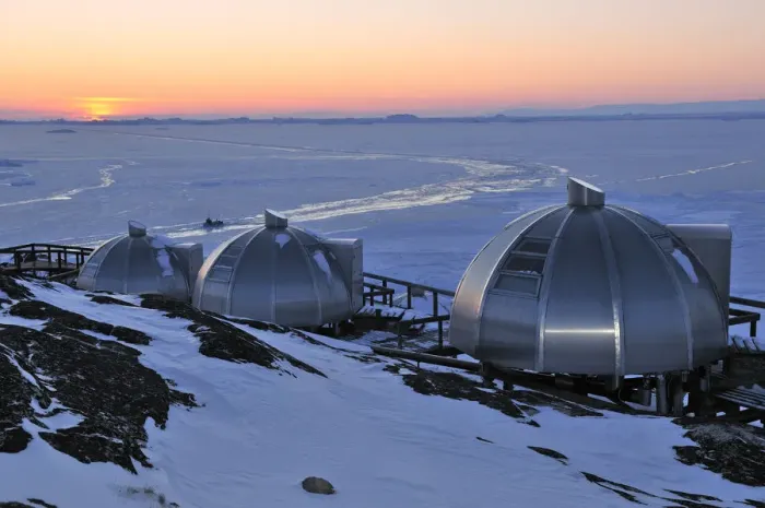 Framed Print : Alu-Igloo Hotel Arctic Ilulissat, Greenland Framed Print : Alu-Igloo Hotel Arctic Ilulissat, Greenland