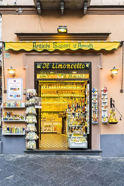 Amalfi, Amalfi coast, Salerno, Campania, Italy. Typical limoncello shop in Amalfi