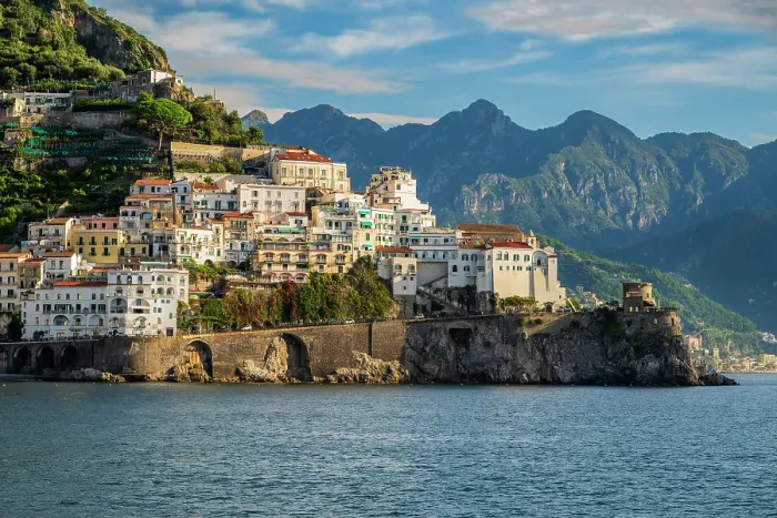 Framed Print : Amalfi, Campania, Italy Framed Print : Amalfi, Campania, Italy