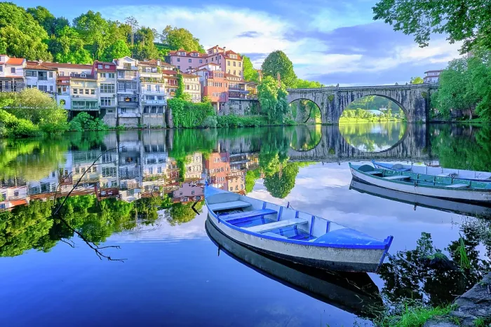 Framed Print : Amarante and the Tamega river. Minho, Portugal Framed Print : Amarante and the Tamega river. Minho, Portugal