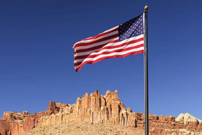 Framed Print : American flag and Waterpocket Fold rock formation, Capitol Reef National Park, Utah, USA Framed Print : American flag and Waterpocket Fold rock formation, Capitol Reef National Park, Utah, USA