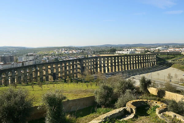Amoreira aqueduct dating back to the 16th century, a Unesco World Heritage Site. Elvas