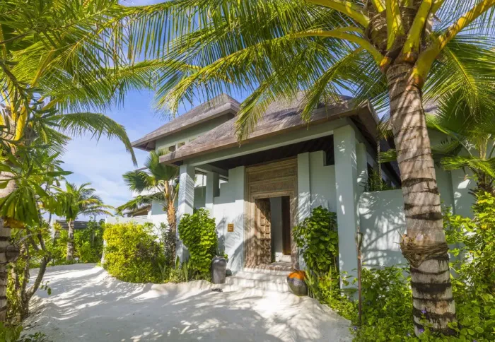 Framed Print : Anantara Naladhu resort, South Male Atoll, Maldives
