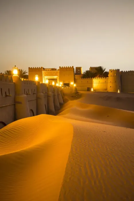 Framed Print : Anantara Qasr Al Sarab resort, Empty Quarter (Rub Al Khali), Abu Dhabi, United Arab Framed Print : Anantara Qasr Al Sarab resort, Empty Quarter (Rub Al Khali), Abu Dhabi, United Arab