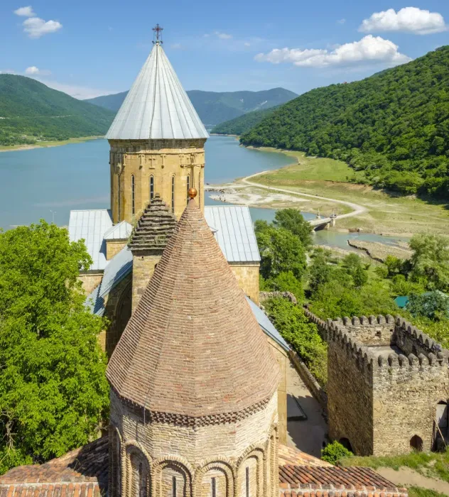 Framed Print : Ananuri Castle complex on the Aragvi River, Ananuri, Mtskheta-Mtianeti, Georgia